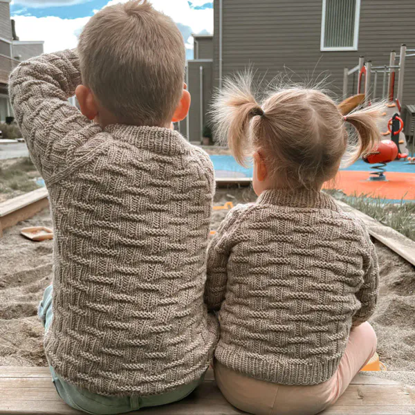 Hovedbilde Garnpakke Havrebarna Lavrans genser