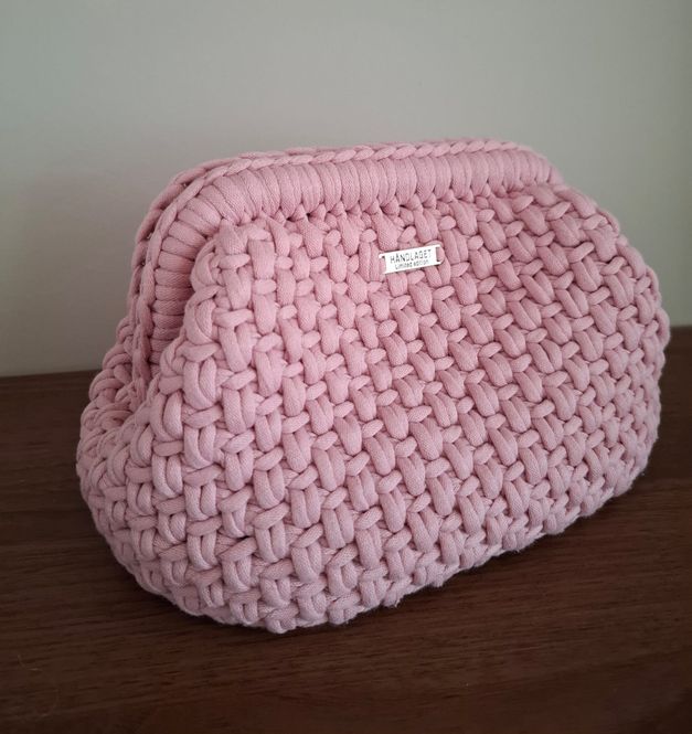 Hovedbilde Mali-clutch by millerjord garnpakke