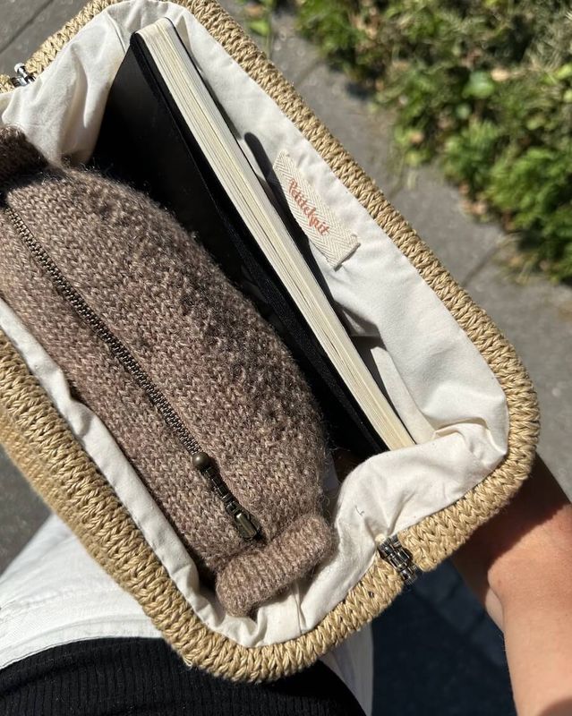 Petite Knit Fòr til Frame clutch