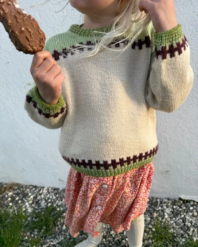 PetiteKnit Cross Sweater Junior Garnpakke